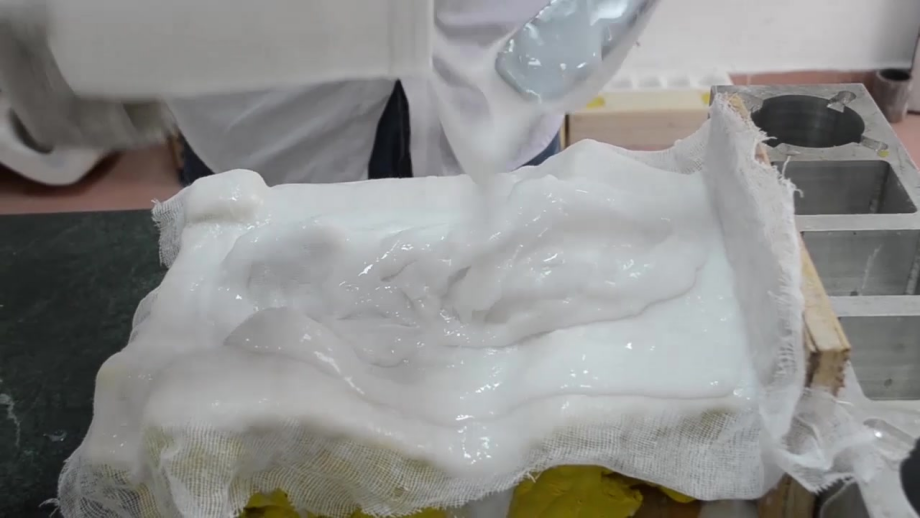 模具硅膠刷模如何使用，有什么需要注意的 ？